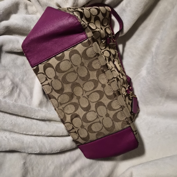 Coach Signature Brown and Pink Tote Bag - Picture 6 of 6